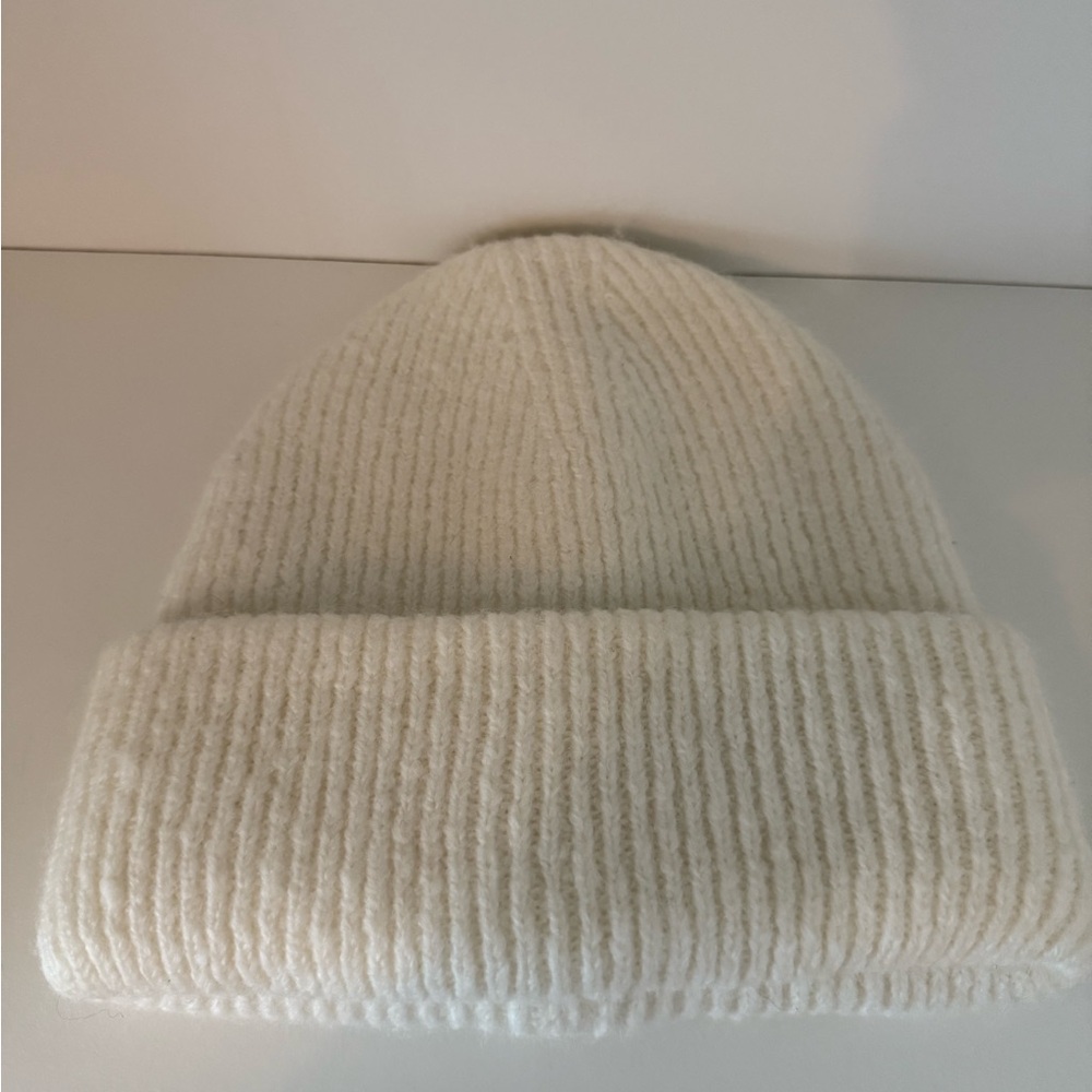 Zara beanie